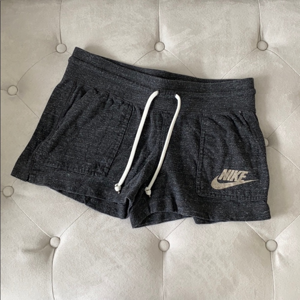 Nike Super Soft Shorts! 🖤